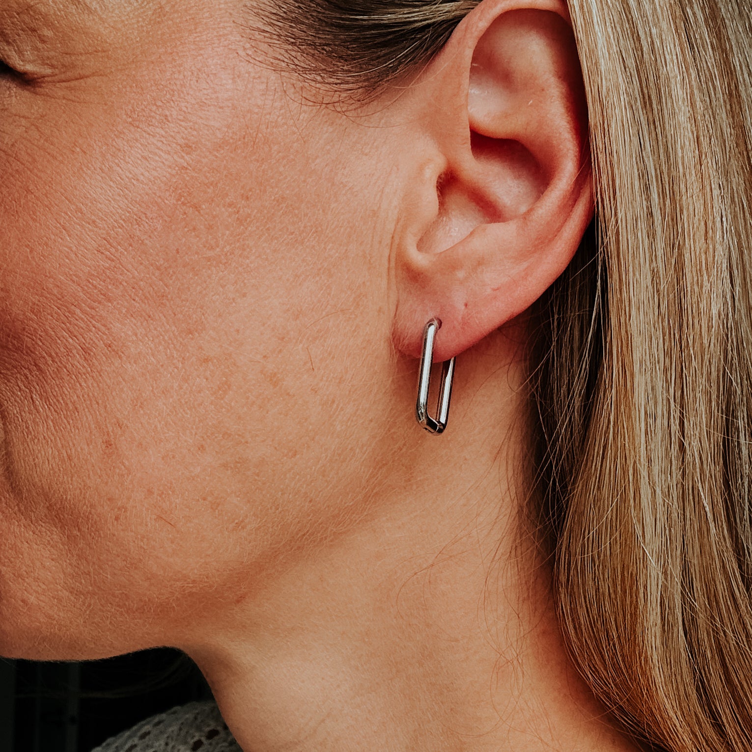 Isla Rectangle Huggie Earrings