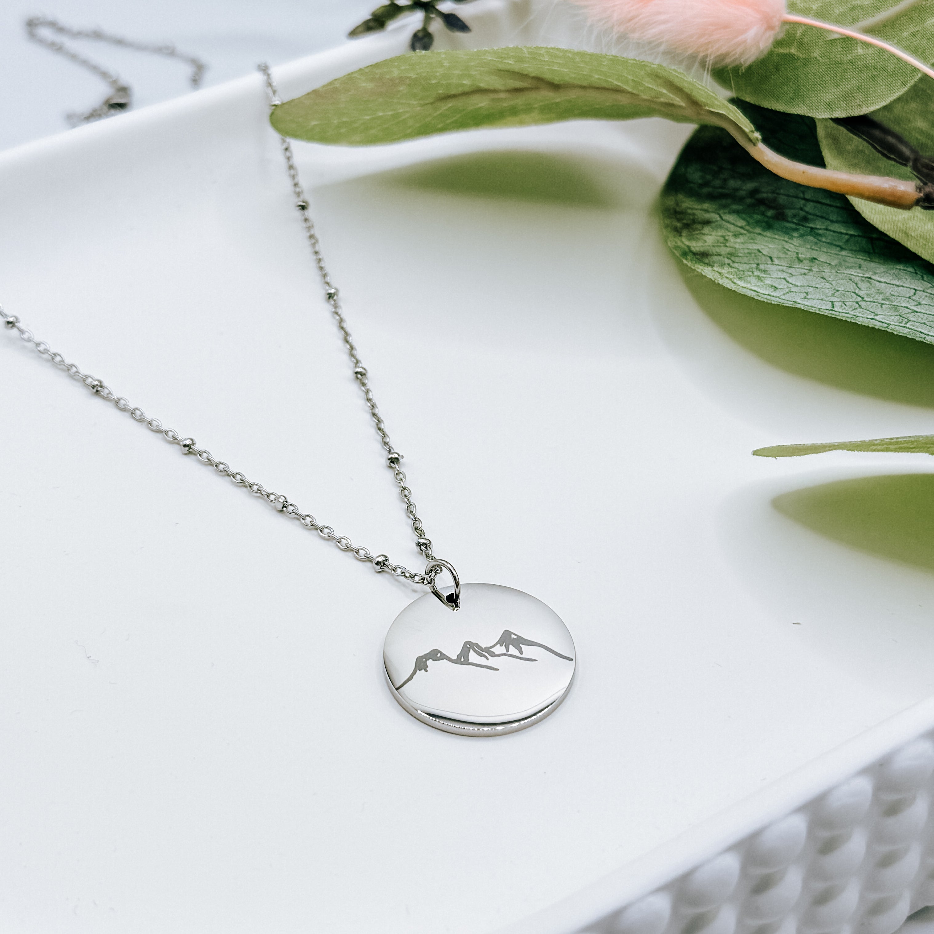 Three Sisters Mountains Engraved Pendant Necklace