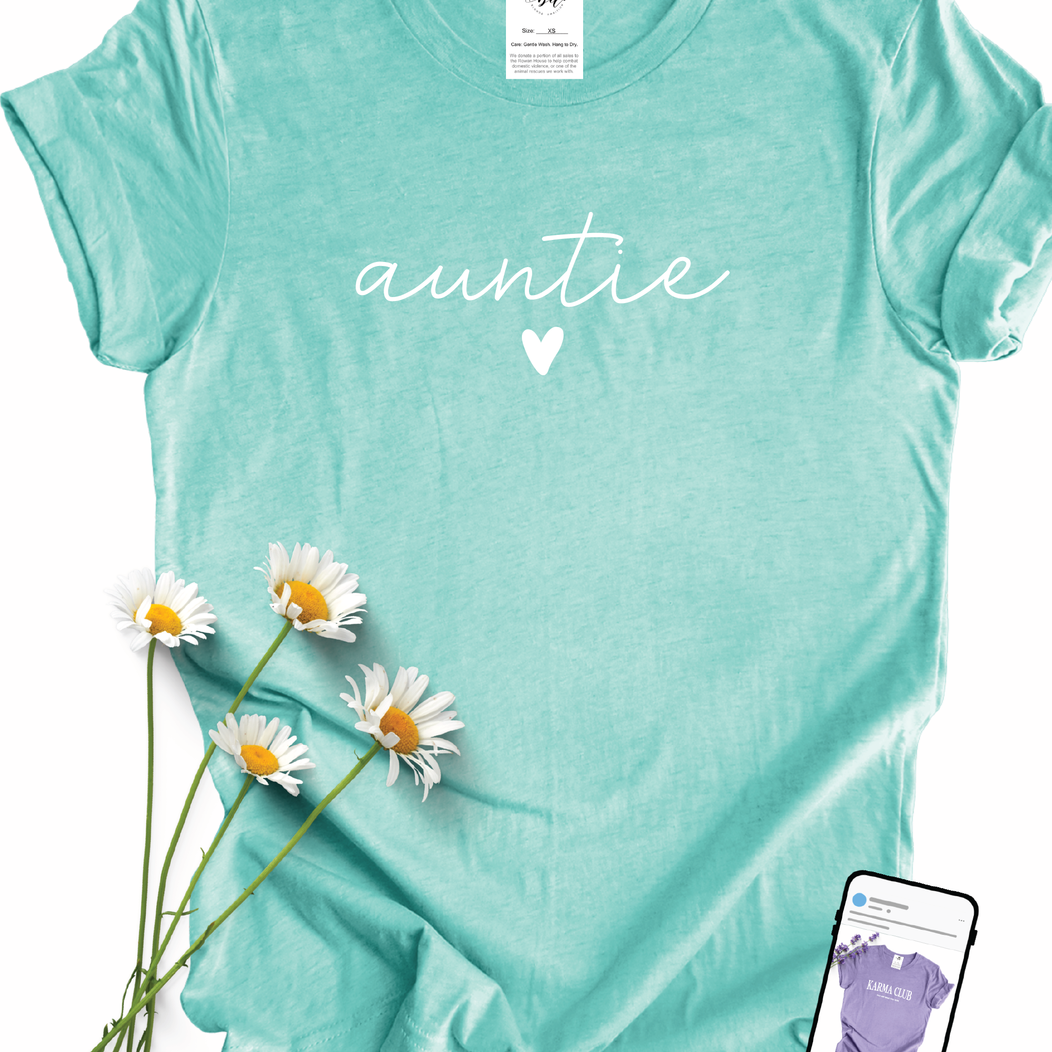 auntie ❤️ {Script} Tee