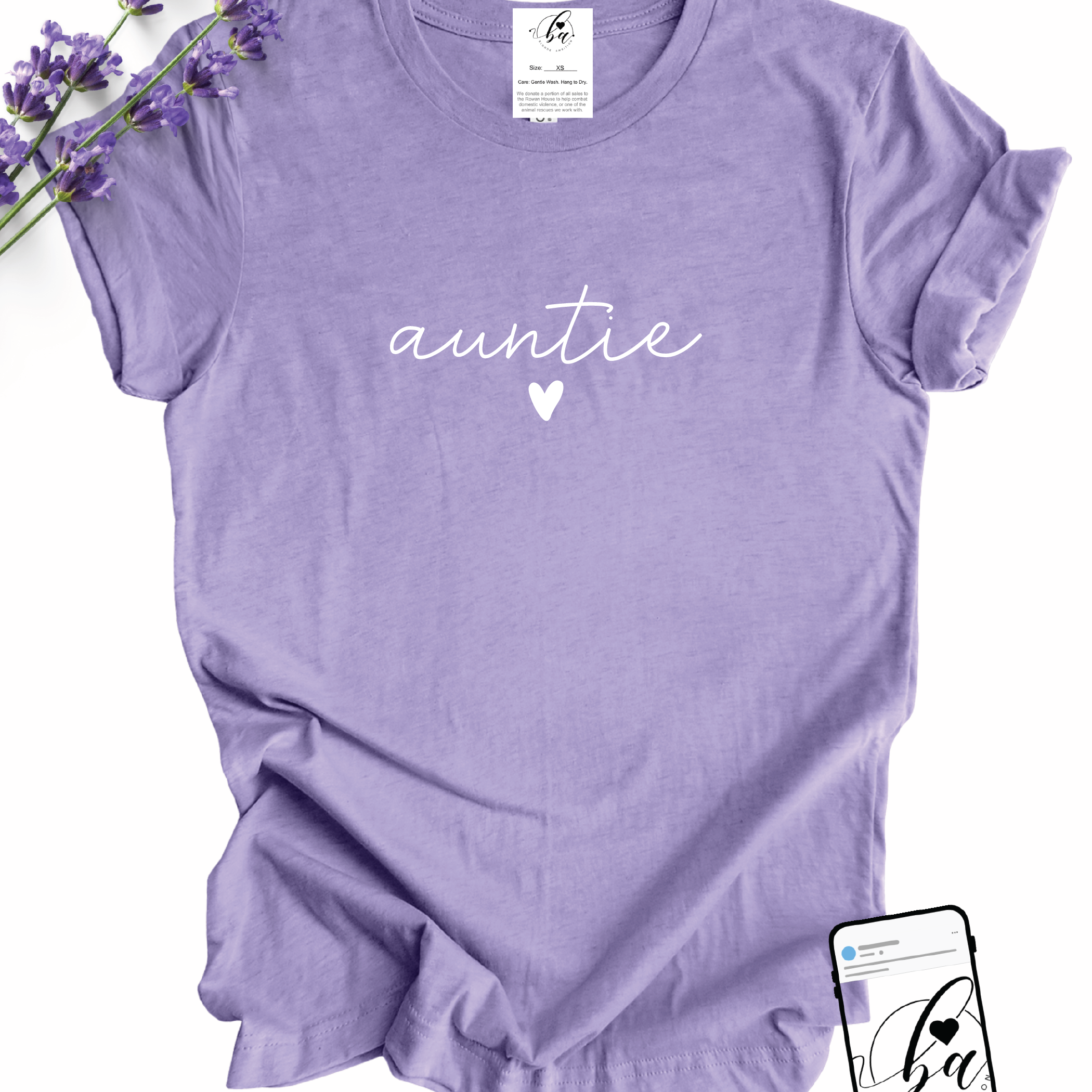 auntie ❤️ {Script} Tee