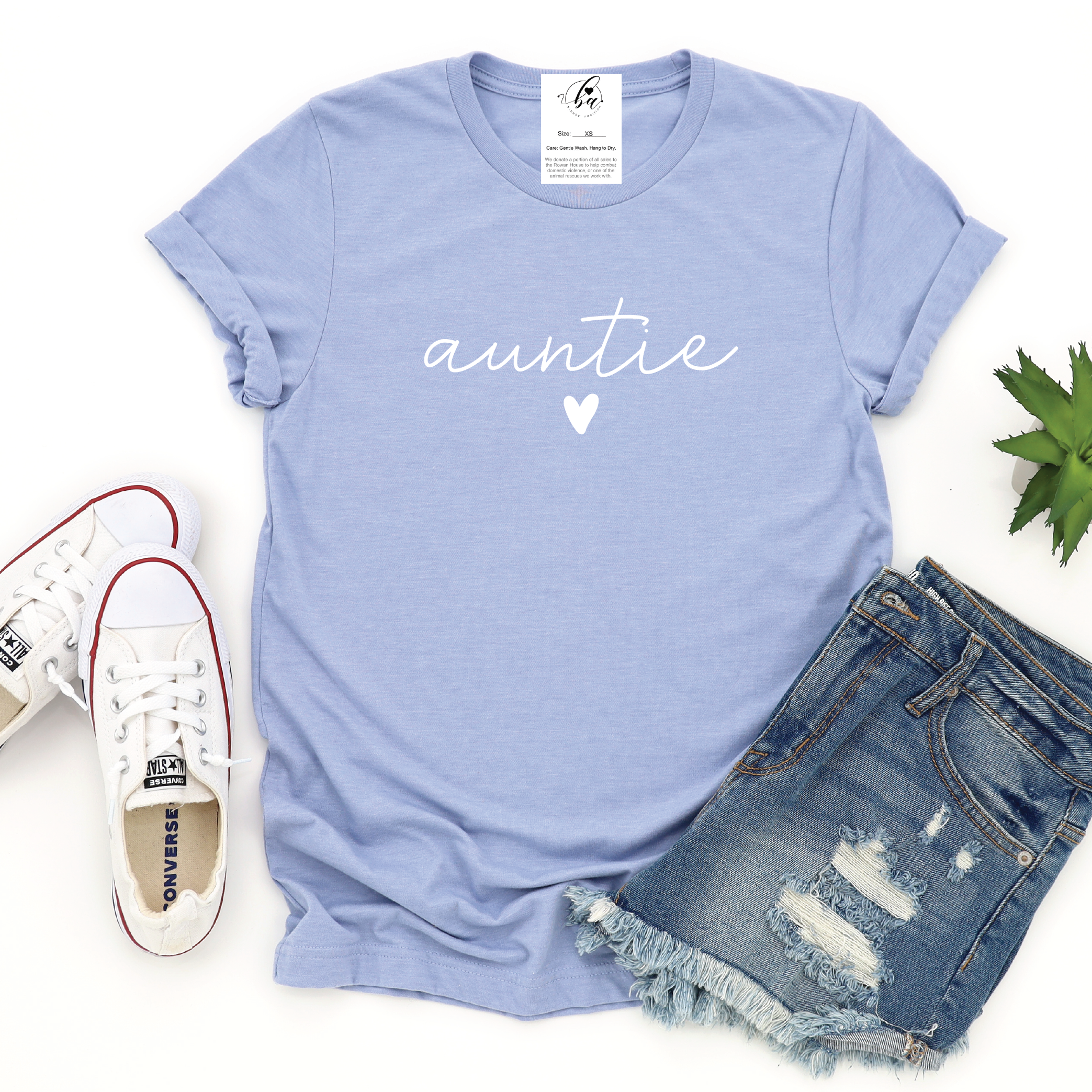 auntie ❤️ {Script} Tee